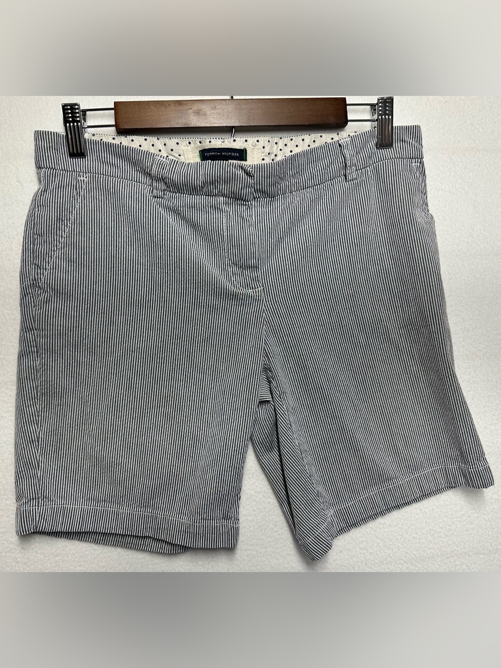 Tommy Hilfiger Women’s Size 4 Pinstripe Shorts • 8.5” Inseam